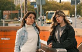 The Barn Jacket by Everlane: Sustainable Fashion with Classic Appeal